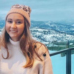 Meet your Posher, Colleen